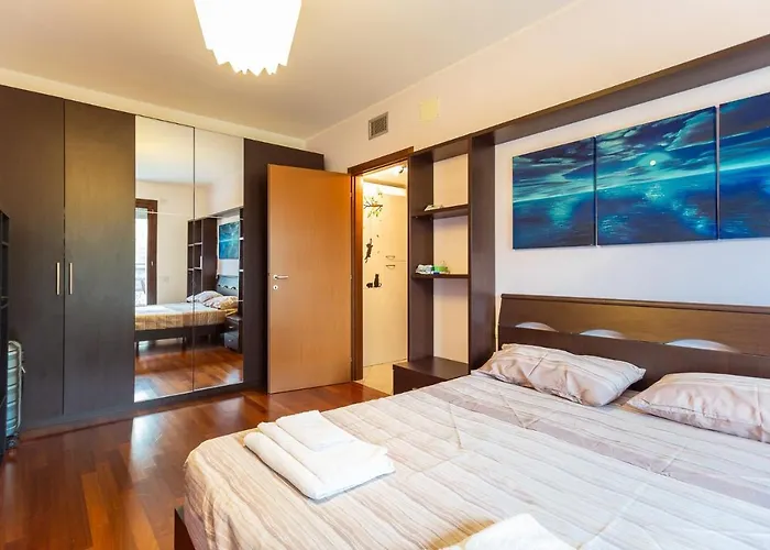 Accogliente Con Terrazzo E Vista شقة ميلان