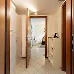 Appartement Accogliente Con Terrazzo E Vista