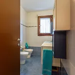 Accogliente Con Terrazzo E Vista Appartement